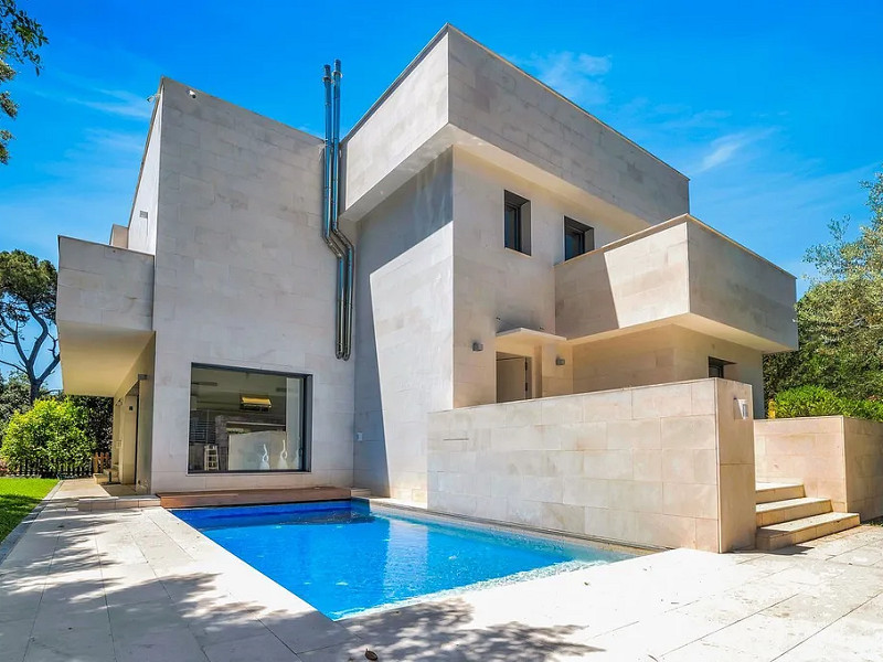 Exclusive villa with swimming pool in Sant Cugat.. Photo:  1