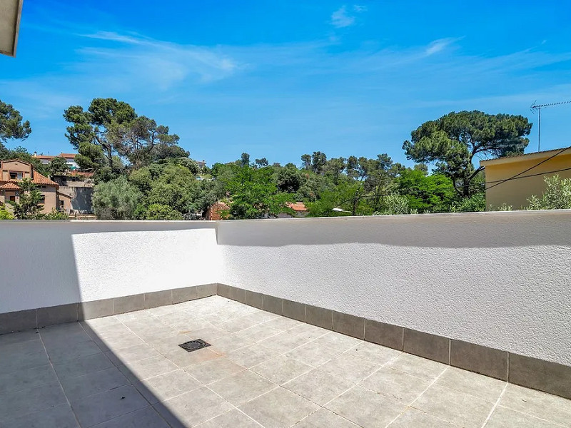 Exclusive villa with swimming pool in Sant Cugat.. Photo:  35