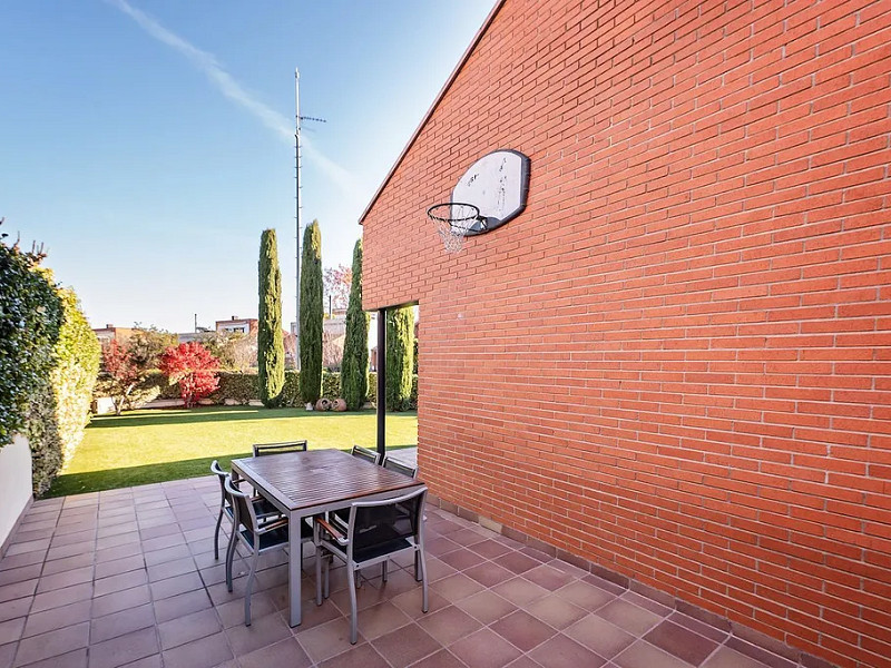 Lovely house in Sant Cugat, province of Barcelona. Photo:  9