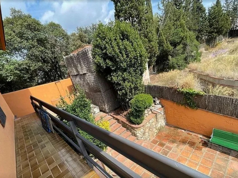 House in good condition in Sant Cugat. Photo:  5