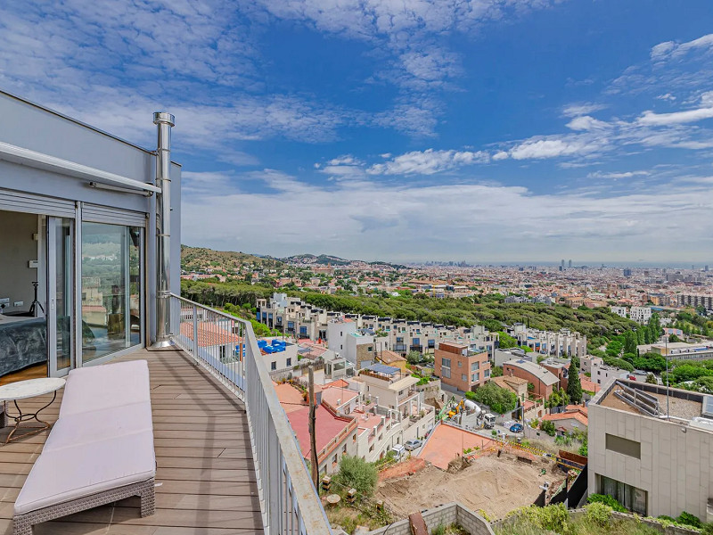 House in the prestigious area of Sarria with panoramic views. Photo:  3