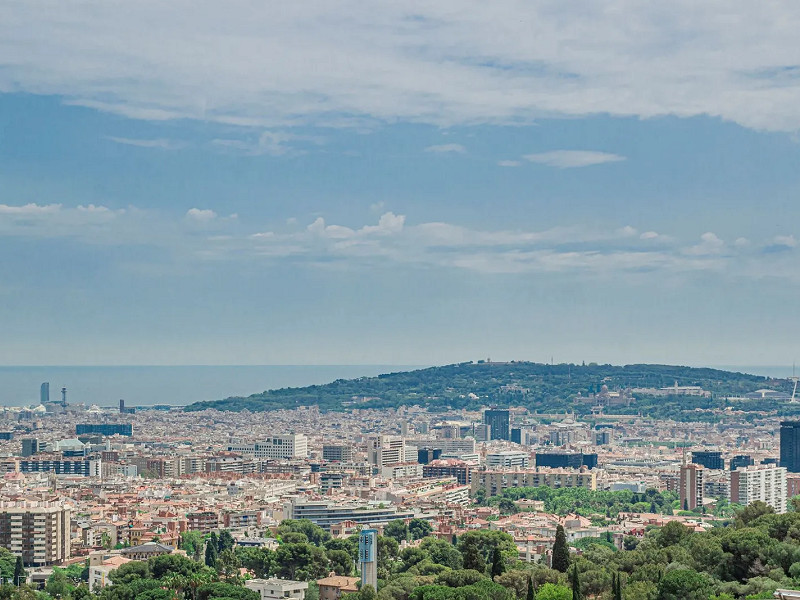 House in the prestigious area of Sarria with panoramic views. Photo:  18