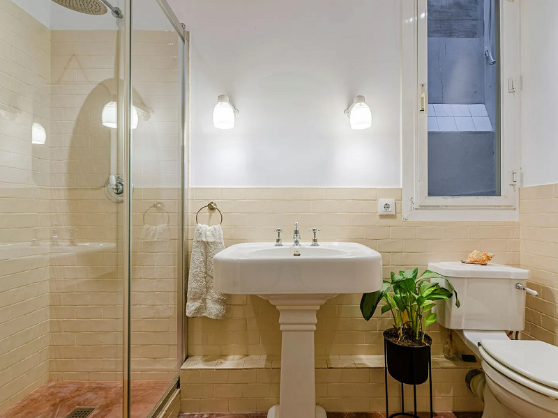 Charming apartment with excellent location in the Eixample area. Photo:  7