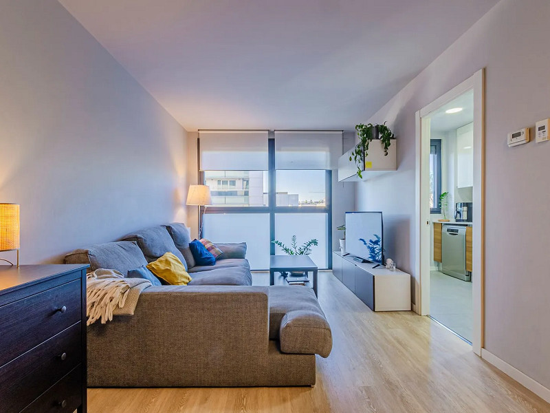 Comfortable apartment on the first line of the sea in Poblenou. Photo:  4