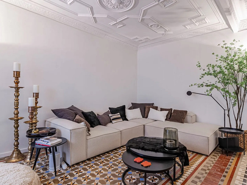 Apartment with original details in the Old Town of Barcelona. Photo:  21